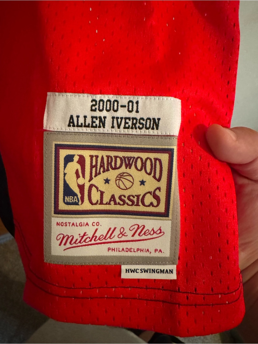 Allen Iverson - 76ers - Two-Tone Red & Black Jersey - Medium - NWT - Picture 3 of 5